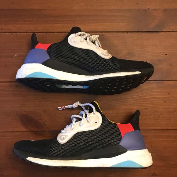Pharrell x Solar Hu Glide Black 🔥🔥🔥🔥🔥
